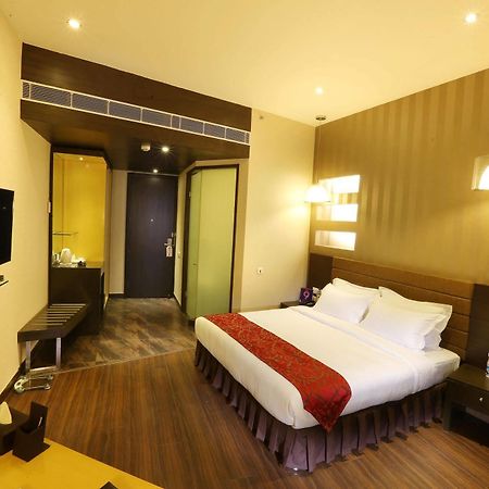 Five Elements Hotels Delhi- North Avenue New Delhi Eksteriør bilde