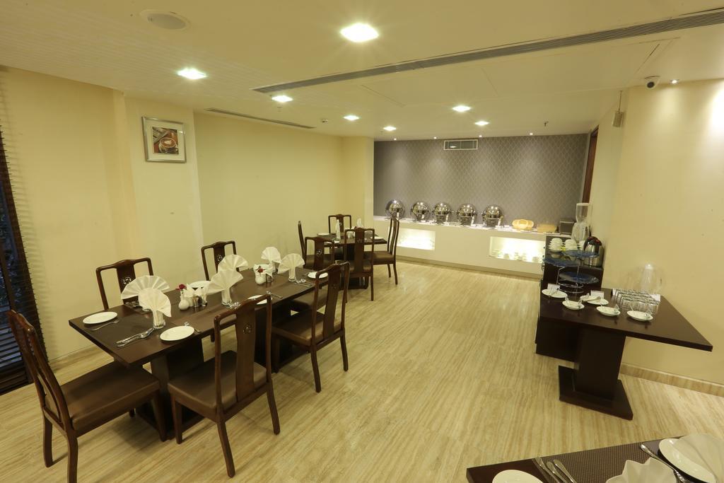 Five Elements Hotels Delhi- North Avenue New Delhi Eksteriør bilde