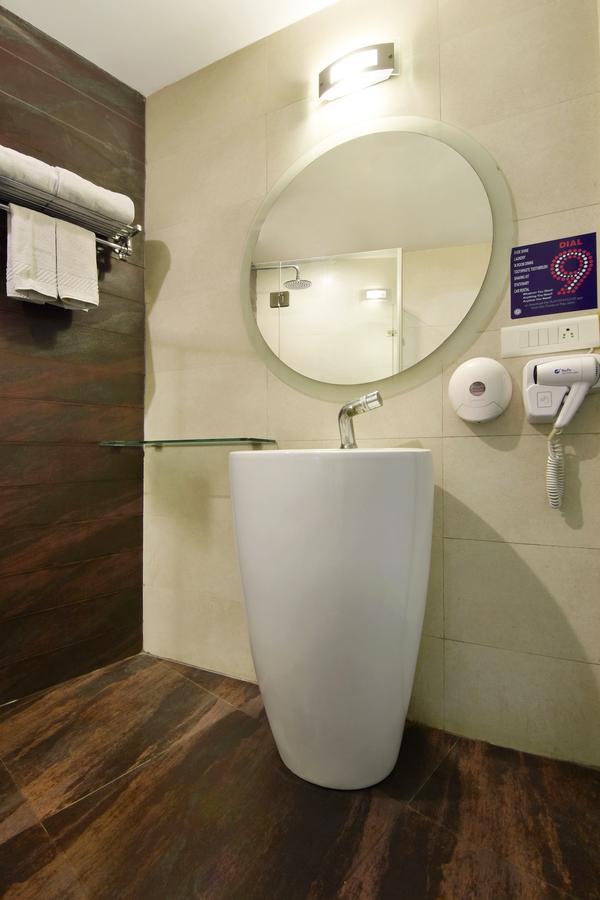 Five Elements Hotels Delhi- North Avenue New Delhi Eksteriør bilde