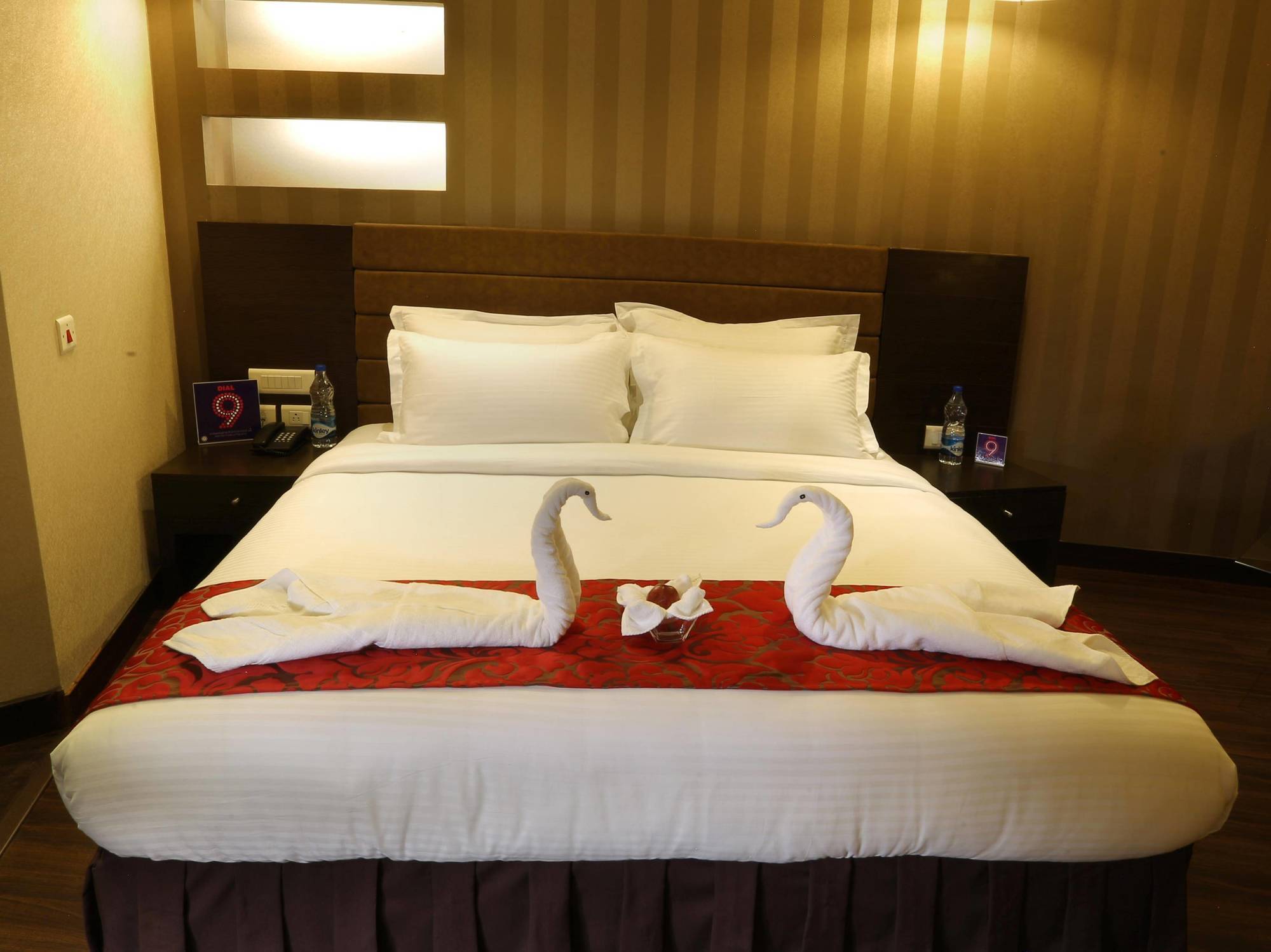 Five Elements Hotels Delhi- North Avenue New Delhi Eksteriør bilde